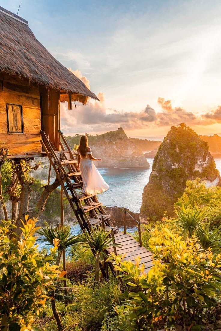 How to Visit the Famous Nusa Penida Treehouse_ A Complete Guide